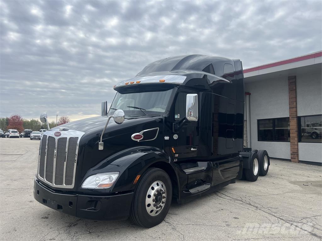 Peterbilt 579 Andere Fahrzeuge