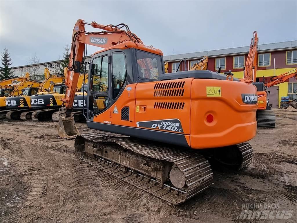 Doosan DX140LC-3 Raupenbagger