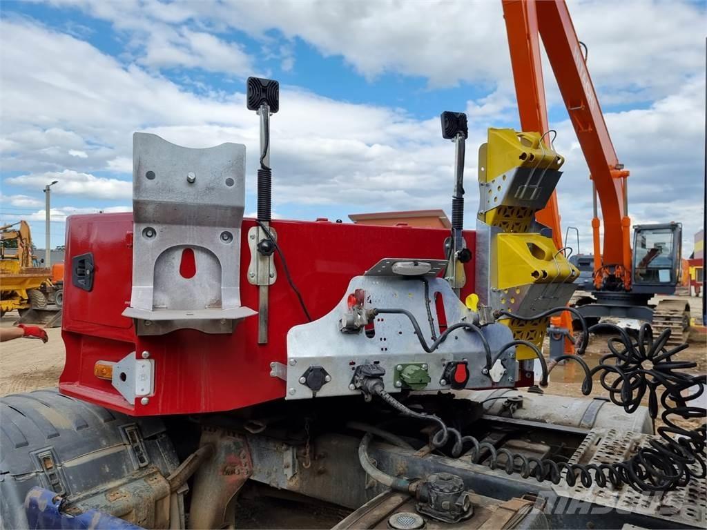  Komodo STU KMD5 Tieflader-Auflieger