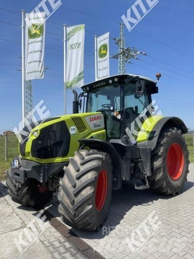 CLAAS Axion 810 Traktoren
