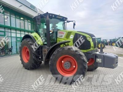 CLAAS Axion 850 Traktoren
