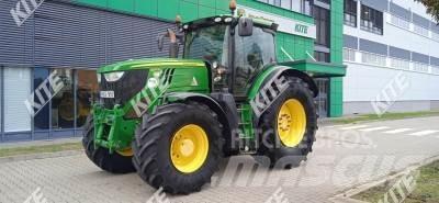 John Deere 6210R Traktoren