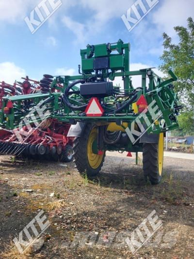 John Deere 732I/27M Anhängespritzen