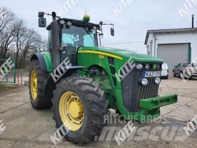 John Deere 8130 Traktoren