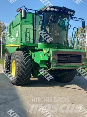 John Deere C670 2WD Mähdrescher