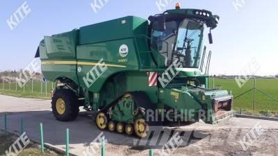 John Deere S680i 4WD Mähdrescher