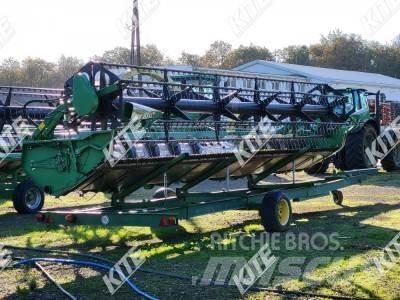 John Deere T660 Mähdrescher