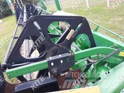 John Deere T670 Mähdrescher