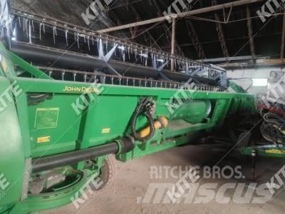 John Deere W650 Mähdrescher