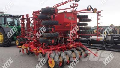 Väderstad Rapid 600S Drillmaschinen