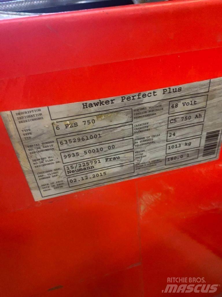Linde E 18 L-02 Elektro Stapler