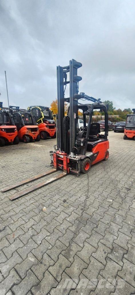 Linde E 20 PL-02 Elektro Stapler
