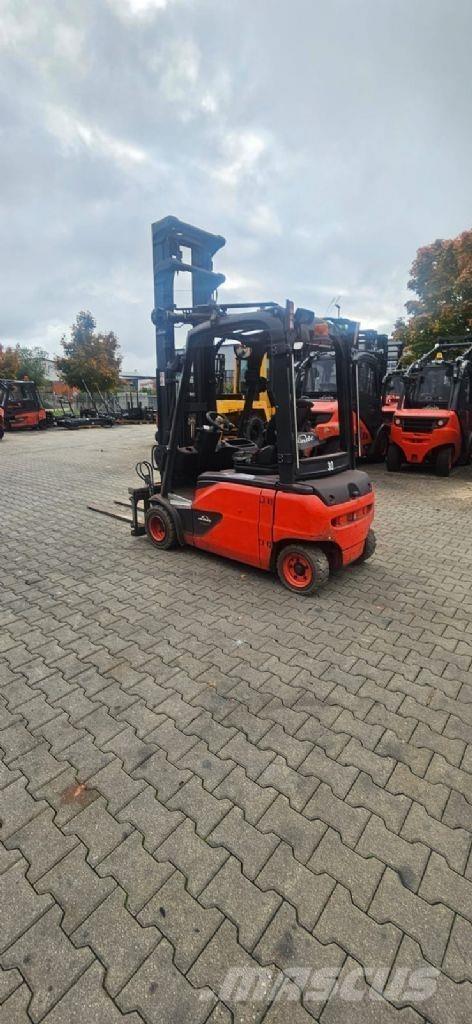 Linde E 20 PL-02 Elektro Stapler
