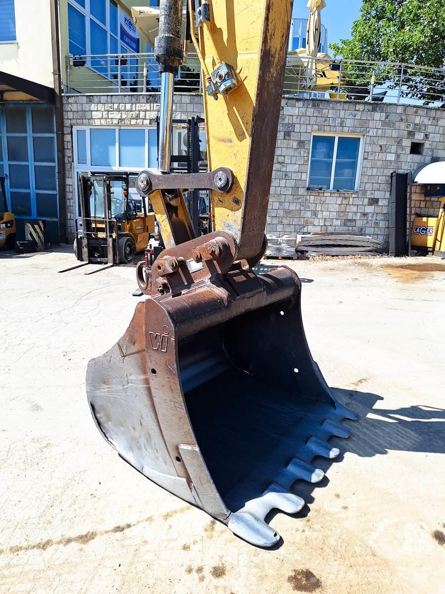 CAT 323D Raupenbagger
