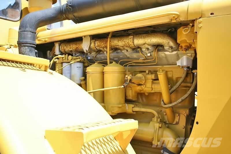 CAT 824B Raddozer