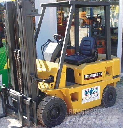 CAT DP18 Diesel Stapler
