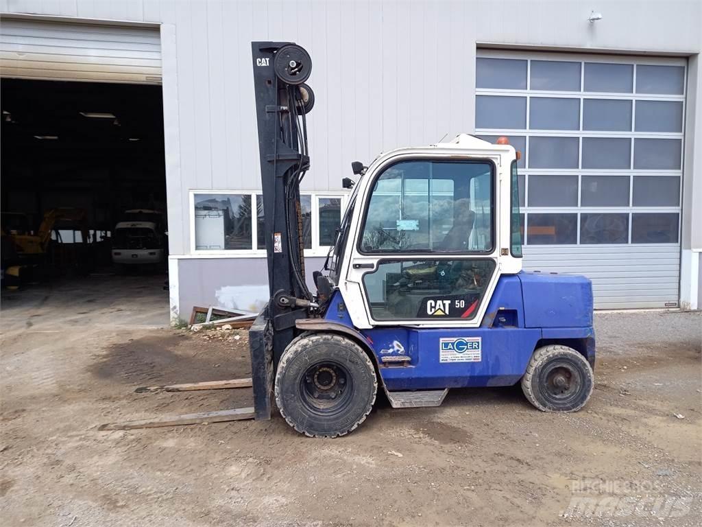 CAT DP50K 2 Diesel Stapler
