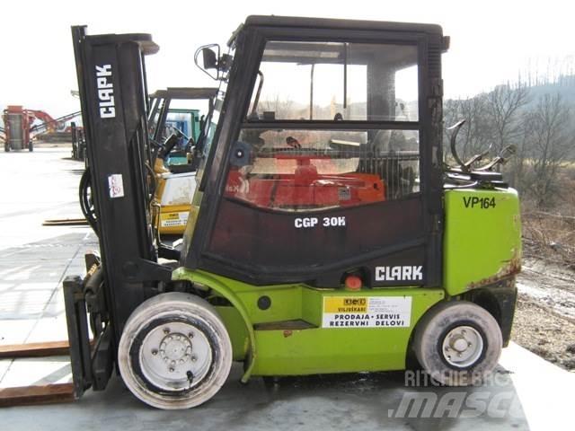 Clark CGP30 Gas Stapler