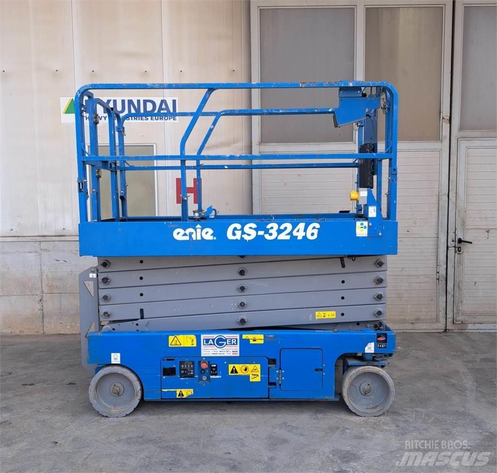 Genie GS3246 Gelenkteleskoparbeitsbühnen
