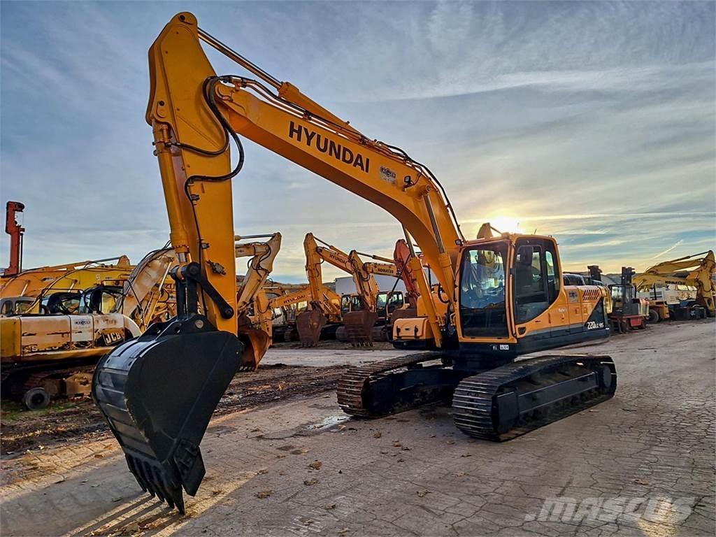 Hyundai R220LC-9S Raupenbagger
