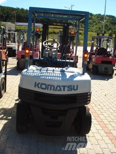Komatsu FG20-11 Andere Gabelstapler