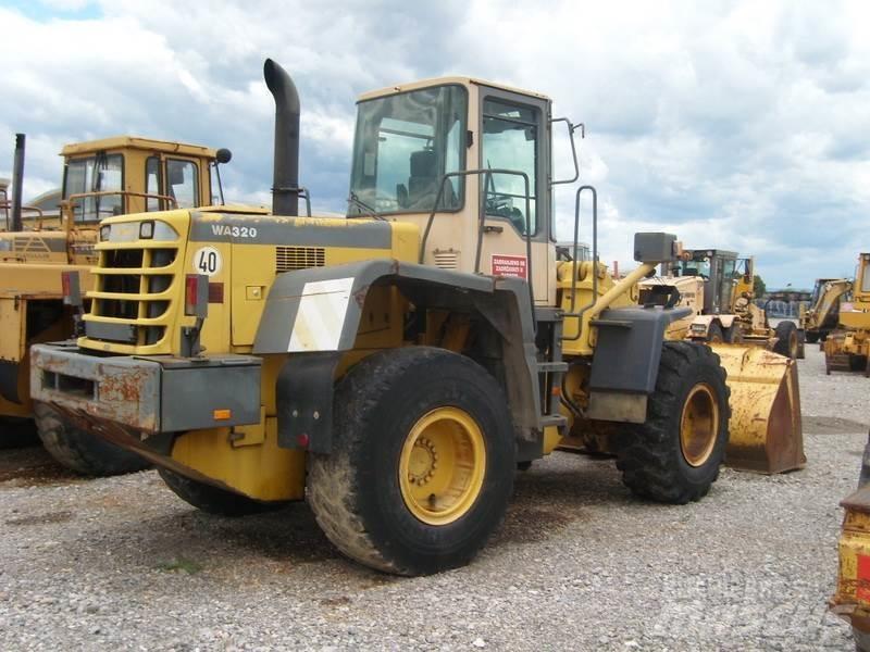 Komatsu WA320-3H Radlader
