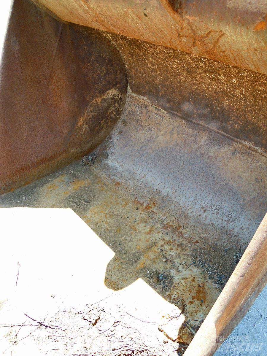  KORPA / BUCKET 1300mm 1,1m3 Sonstige Baumaschinen