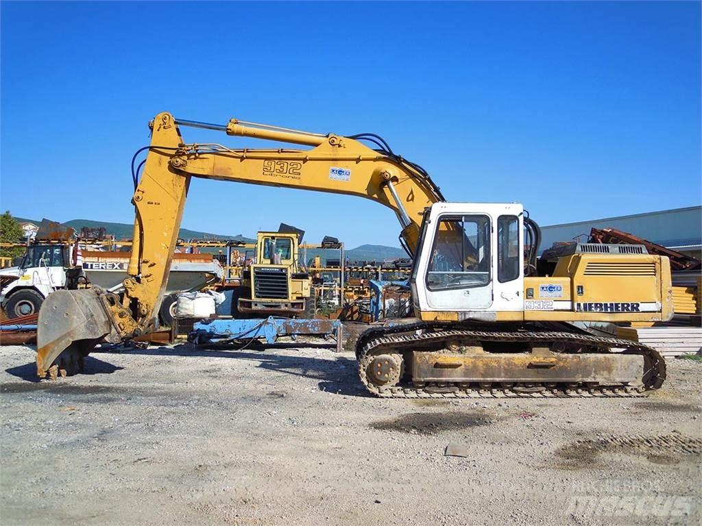 Liebherr R932HDSL Raupenbagger
