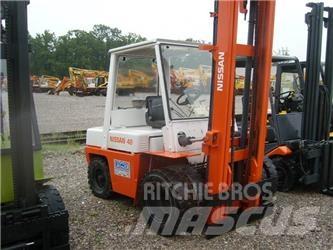 Nissan 40 Diesel Stapler