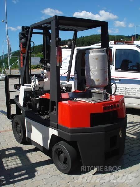 Nissan NH01A15 Andere Gabelstapler