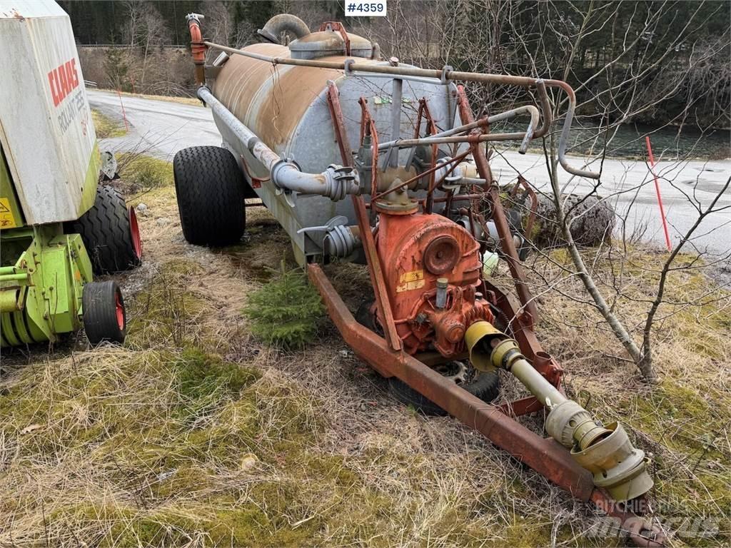 Bauer M540 Gülletankwagen