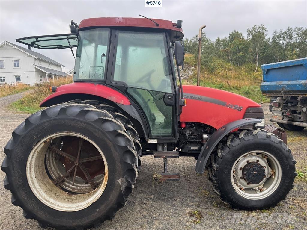 Case IH JX85 Traktoren