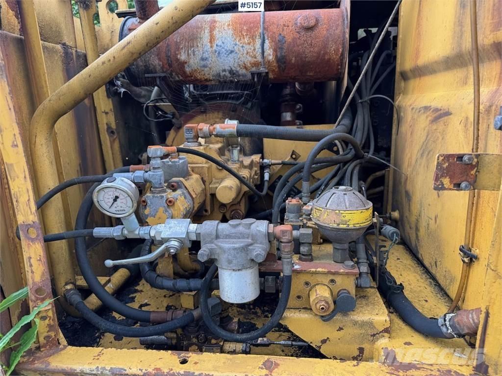 CAT E70B Raupenbagger