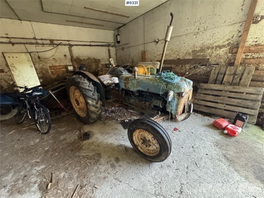 Fordson Dexta Traktoren