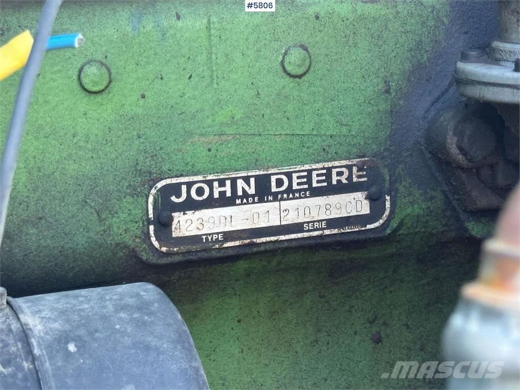 John Deere 2130 Traktoren