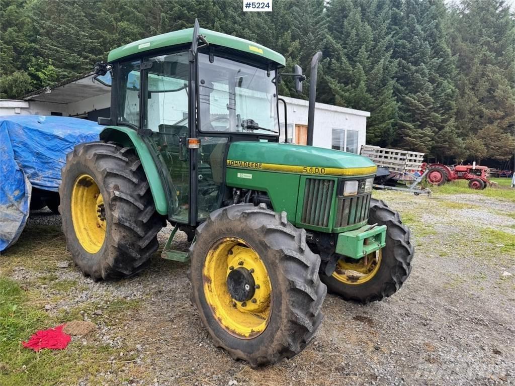 John Deere 5400 Traktoren