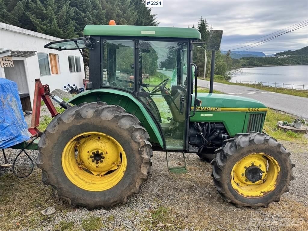 John Deere 5400 Traktoren