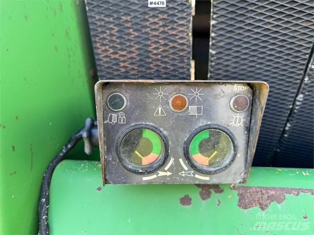 John Deere 550 Sonstige Grünlandgeräte