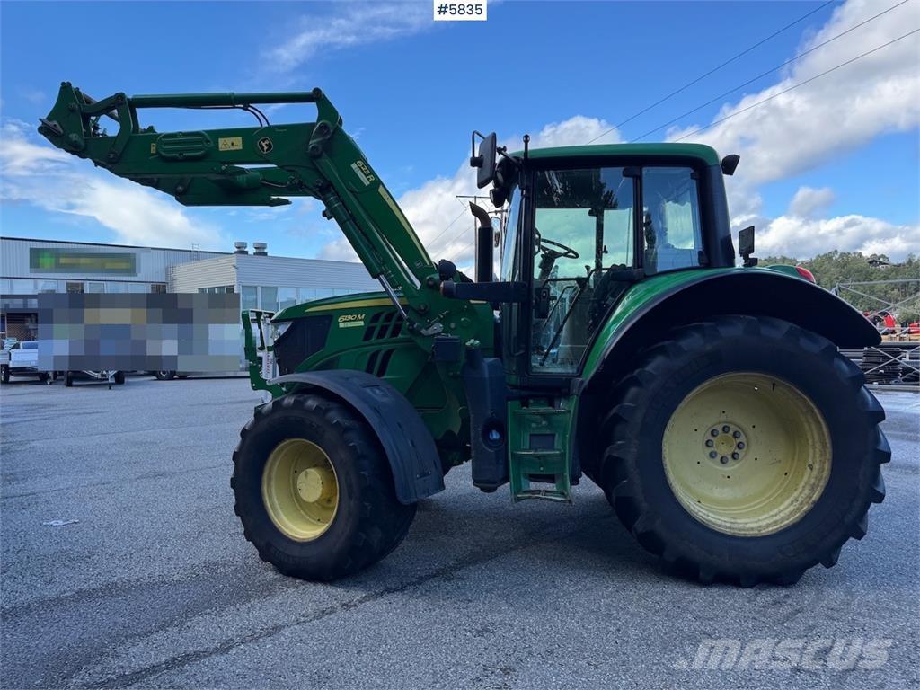 John Deere 6130M Traktoren