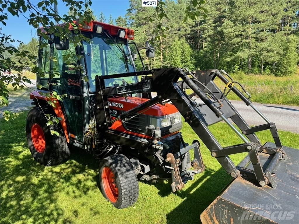 Kubota STA-35 Traktoren