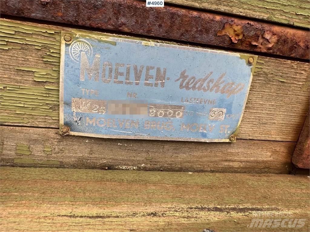 Moelven NM25 Getreideanhänger