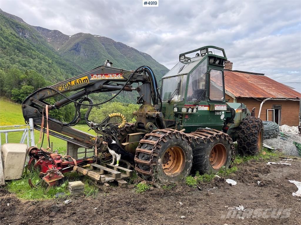  Øsa 250 Harvester