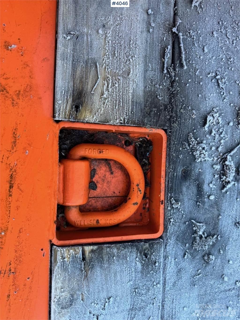 Sisu PF Andere Fahrzeuge
