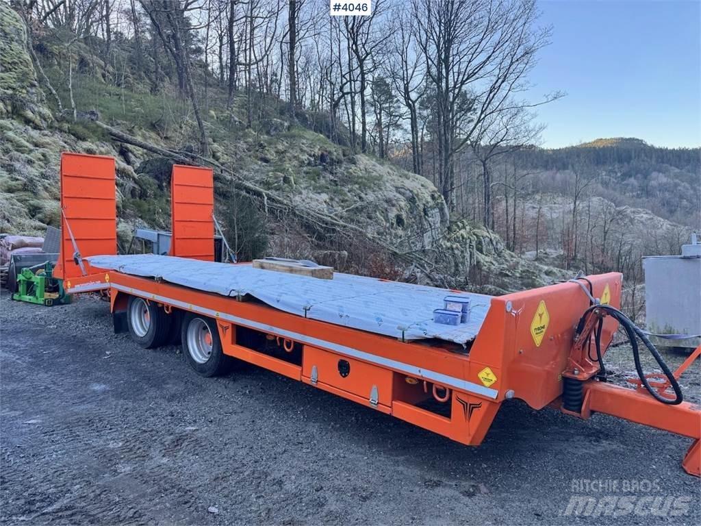 Sisu PF Andere Fahrzeuge