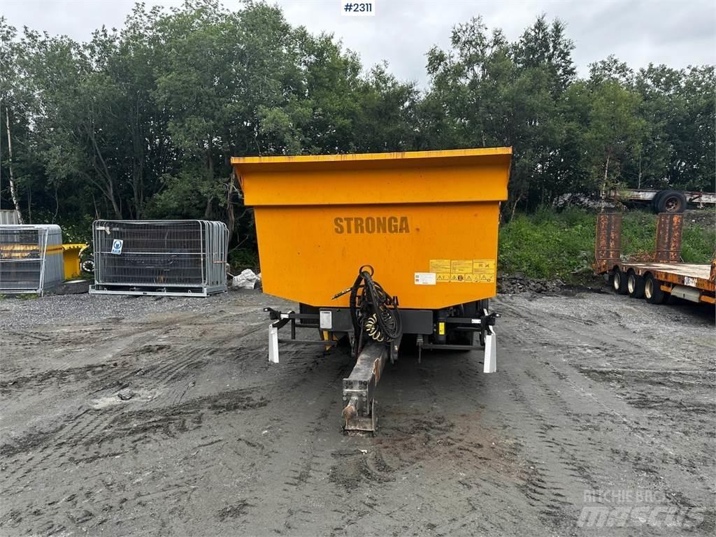 Stronga DL1200 Getreideanhänger
