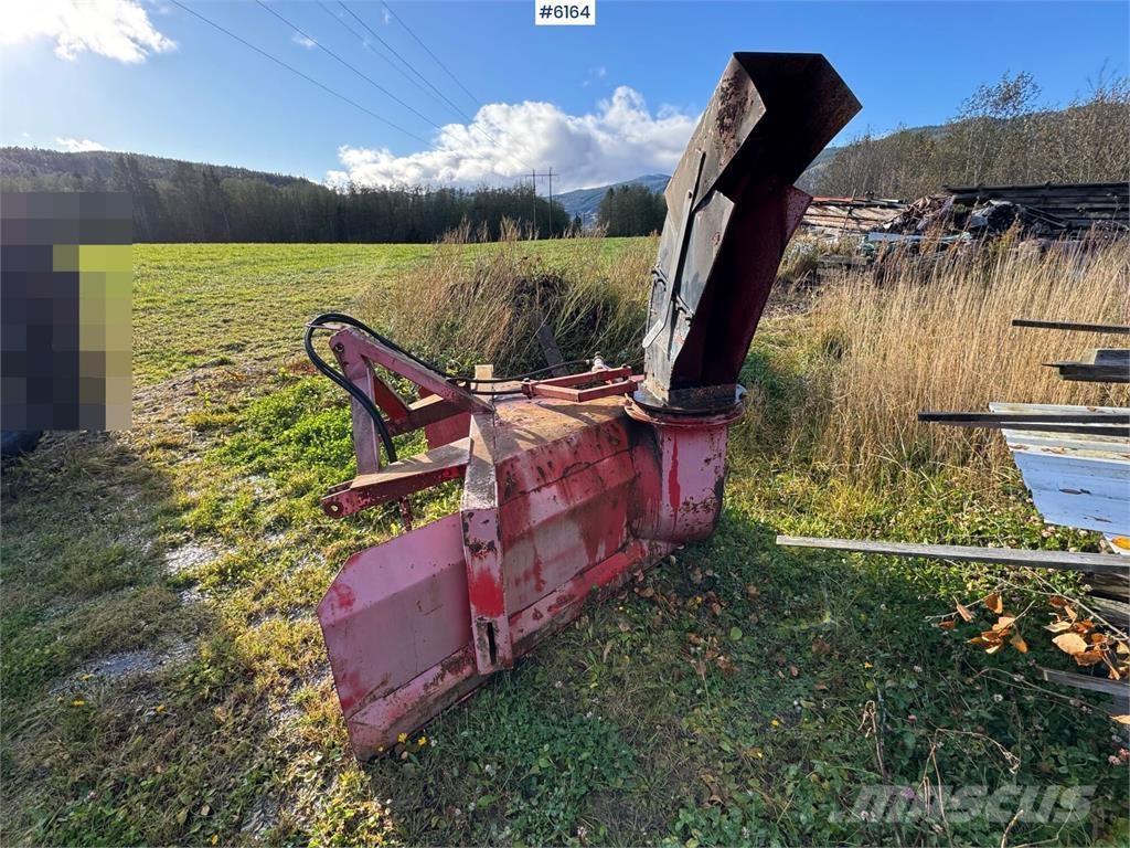  to-trinns Snøfres Schneeschilde und -pflüge