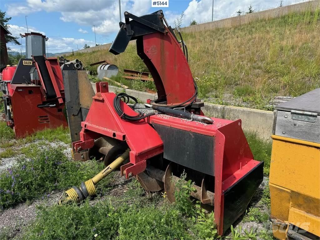 Tokvam 255 Schneeschilde und -pflüge