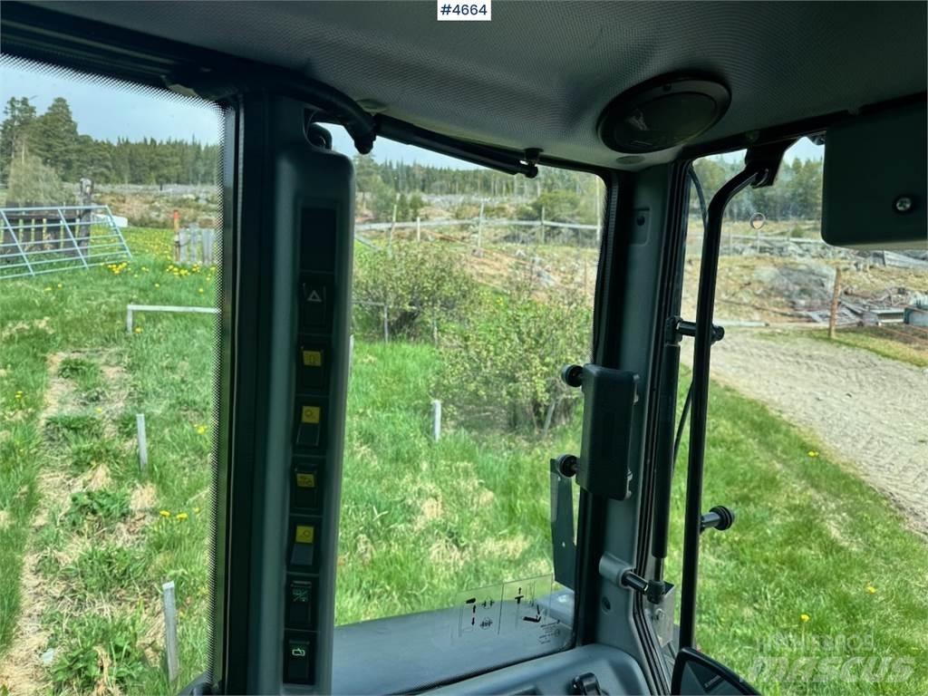 Valtra A85-4 Traktoren