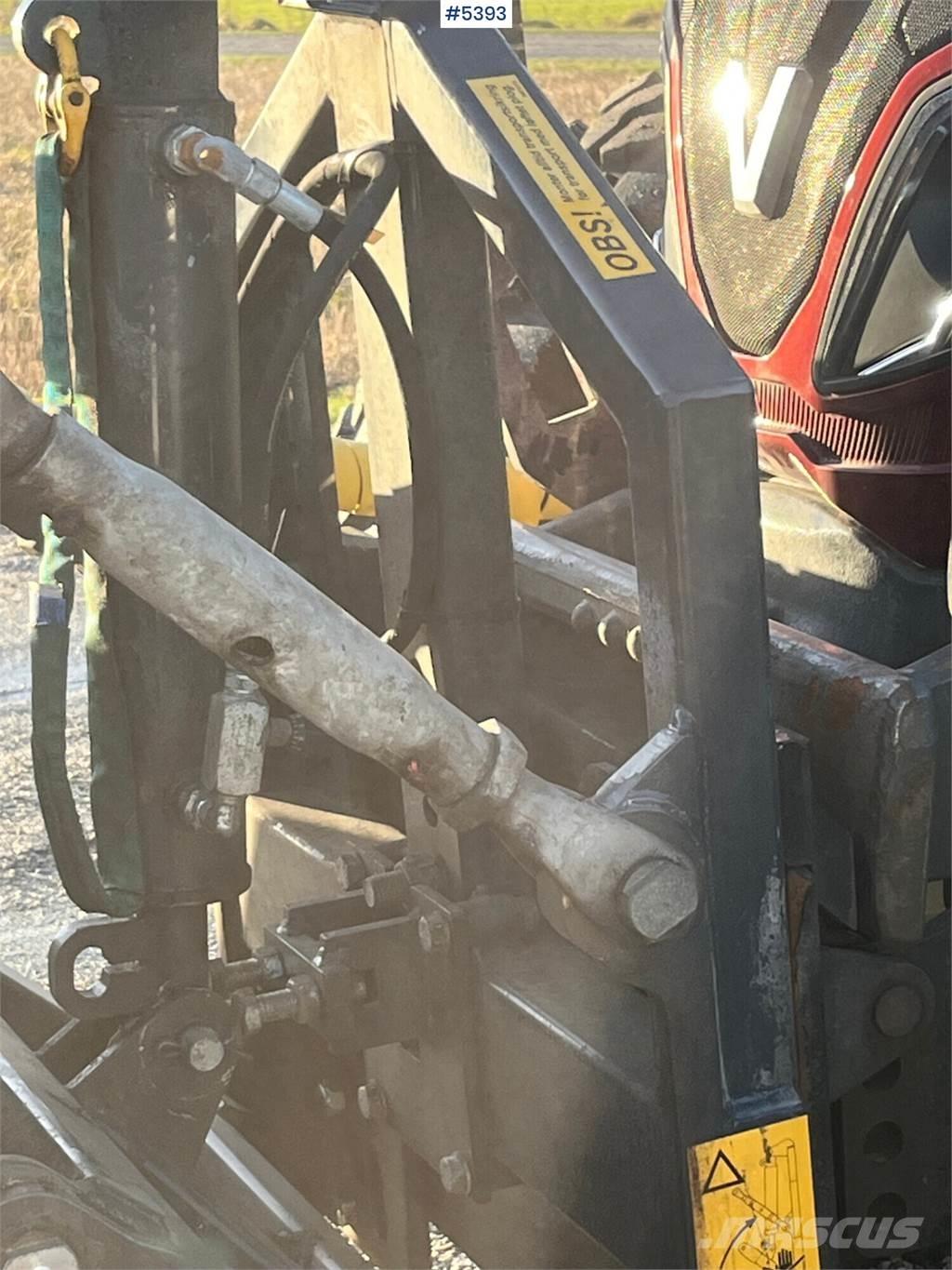 Valtra T174E Traktoren