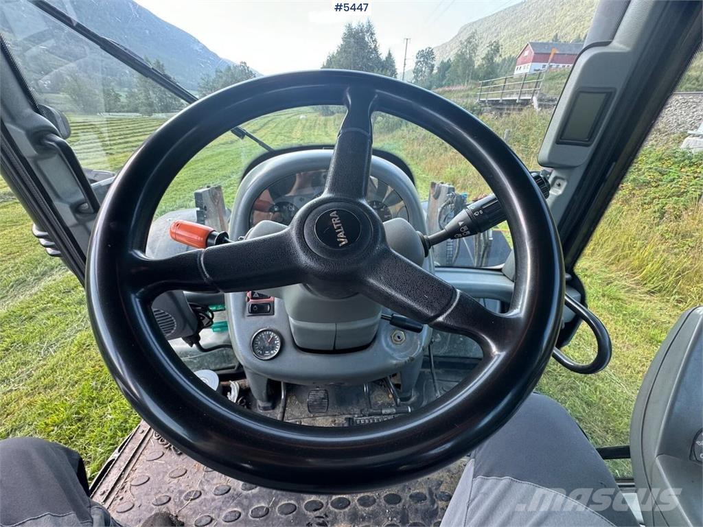 Valtra T202 Traktoren